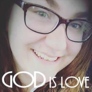 Meet your Posher, Leandra